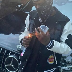 Meet your Posher, Aaron